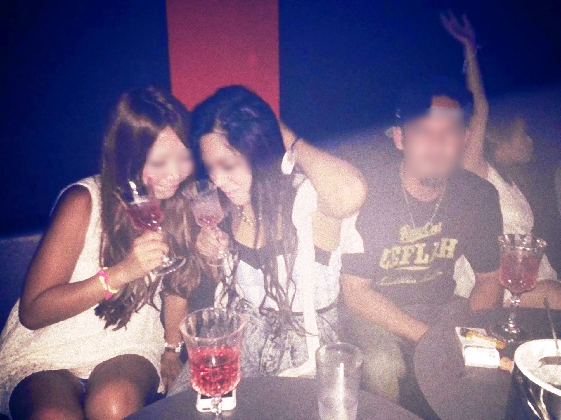 【キャバ嬢エロ画像】ぶっちゃけすぐにでもヤレそう…そう思わせ男に貢がせるキャバ嬢のインスタ画像が乱れすぎｗｗｗ